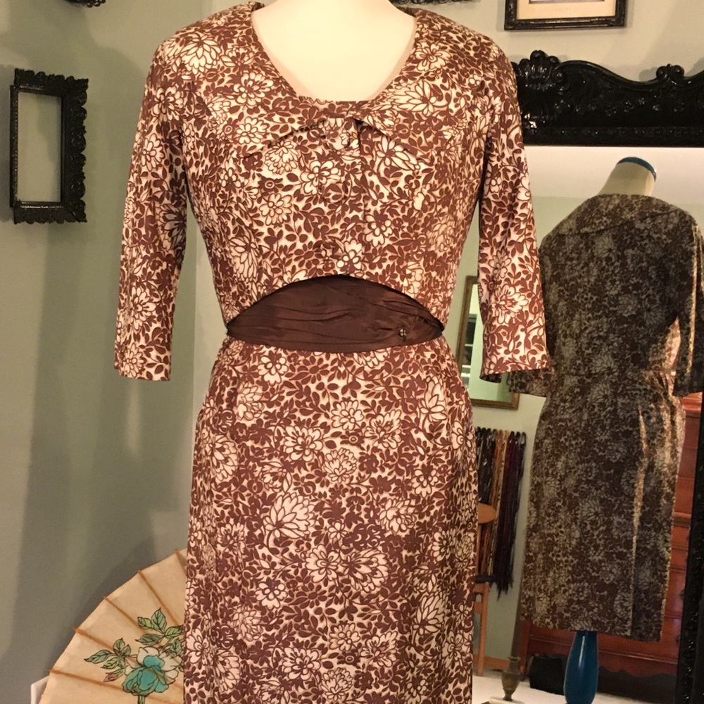 Truly Gorgeous Vintage Wiggle Dress